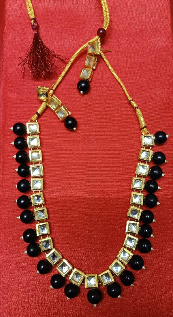 EGYPTIAN KUNDAN NECKPIECE - Image 5